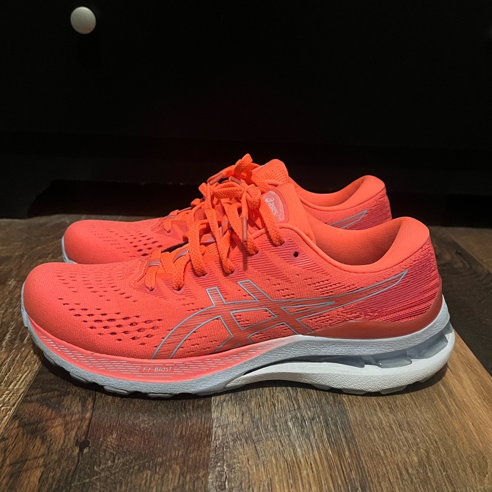 EUC ASICS Women's Neon Coral Running Shoes - Picture 3 of 10